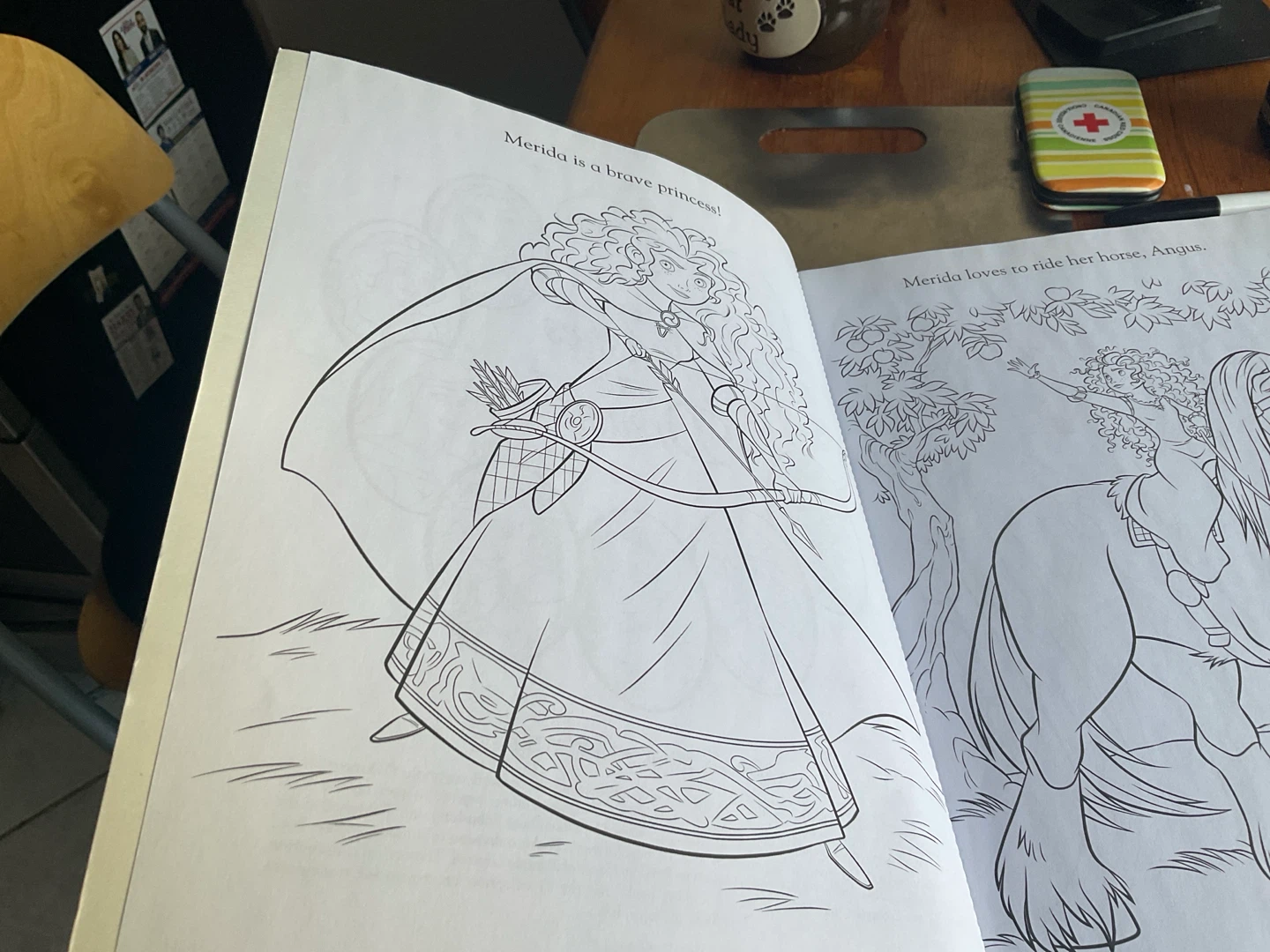 Disney Princess "Wishes and Dreams" Sticker and Activity Book - photo 3