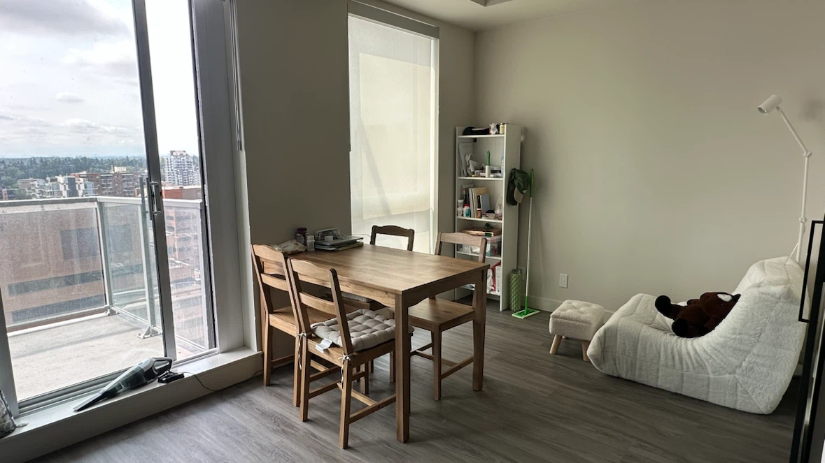 Beltline 1 Bed 1 Bath / Take over - photo 4