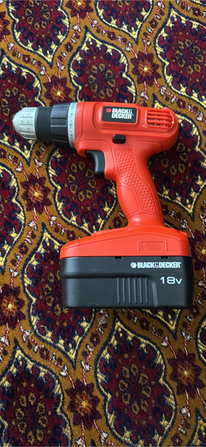 Black & Decker 18V Cordless Drill