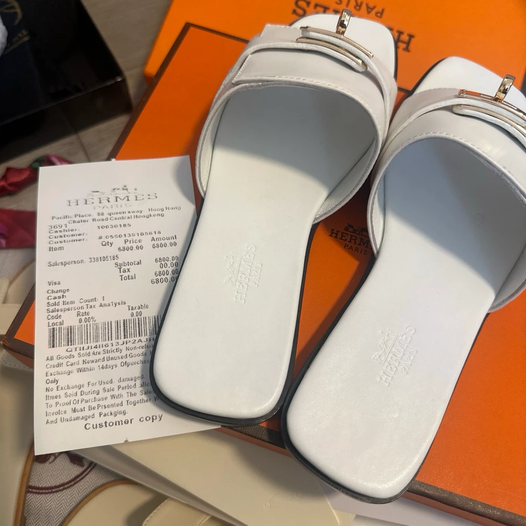 Hermès White Leather Slide Sandals