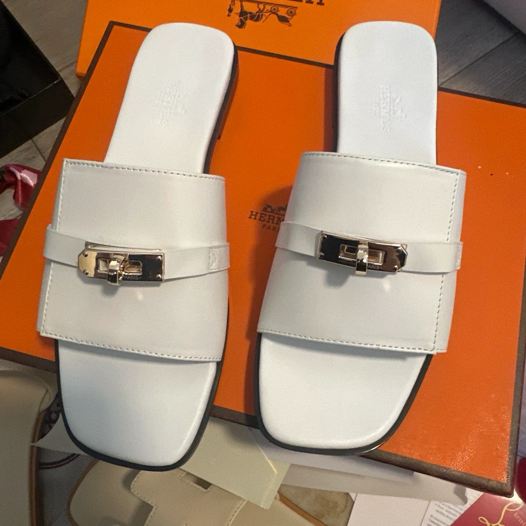 Hermès White Leather Slide Sandals - photo 2