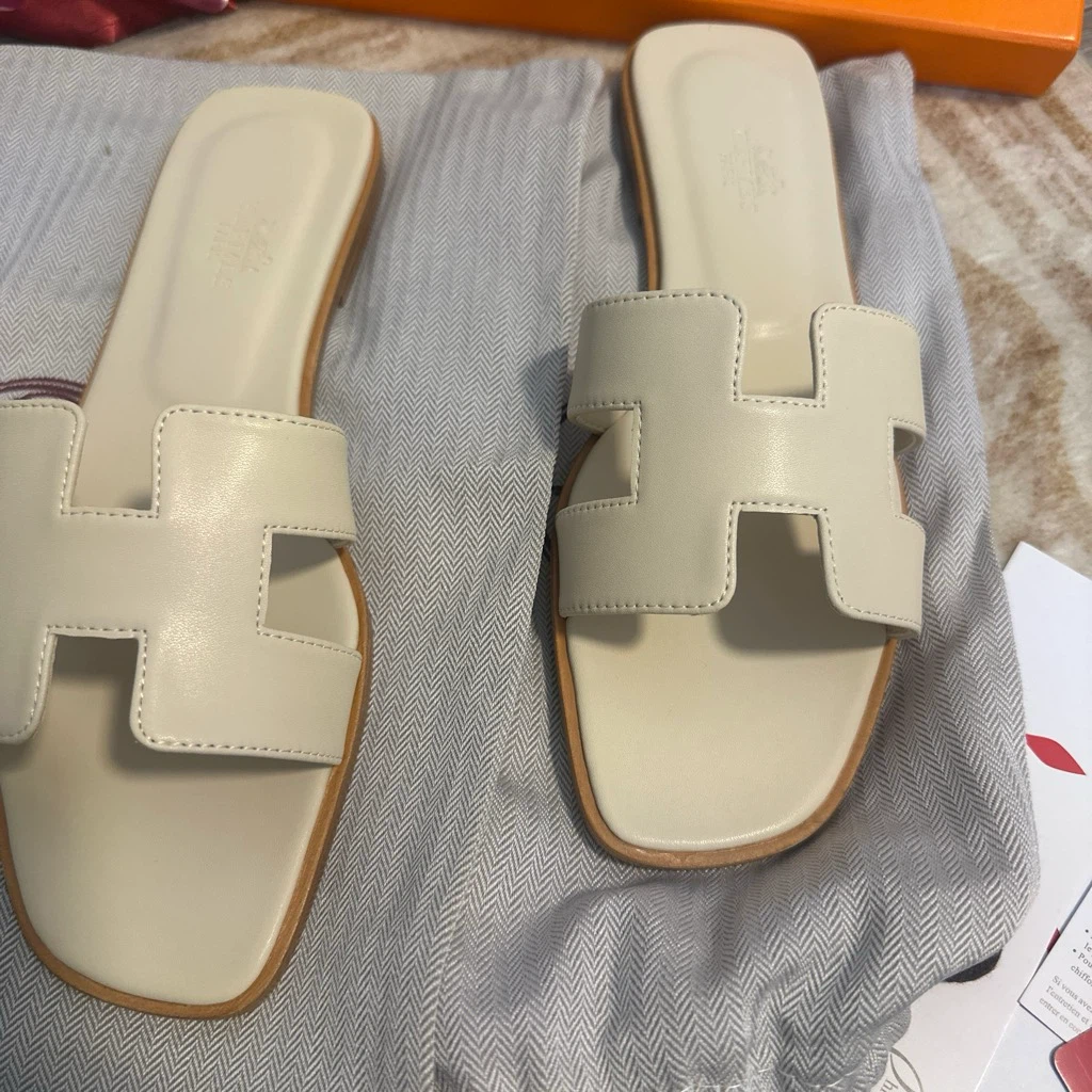 Hermès Paris Sandals Size 39