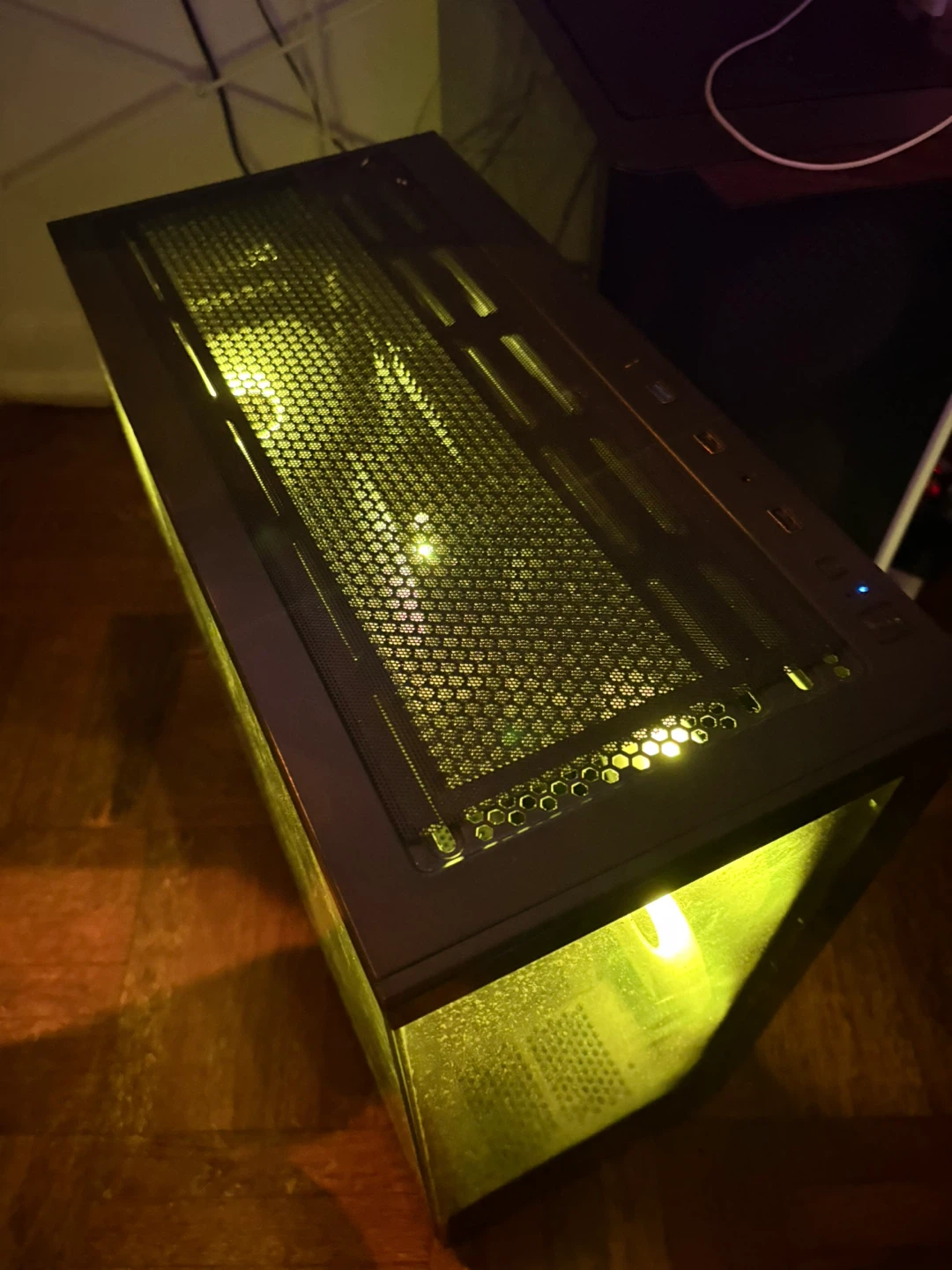 CyberPowerPC Gaming PC, AMD Ryzen 5 5500, Radeon RX 6400 4GB