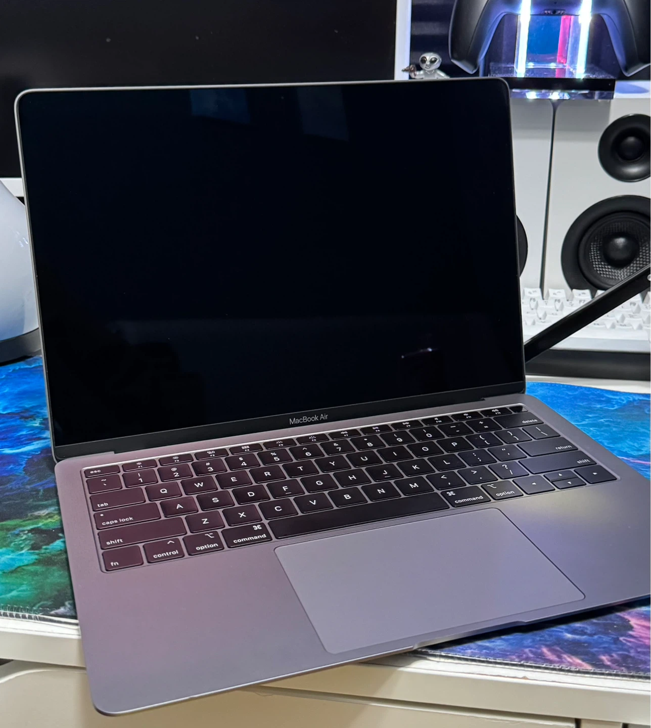 Apple MacBook Air Retina 13-inch, 2018