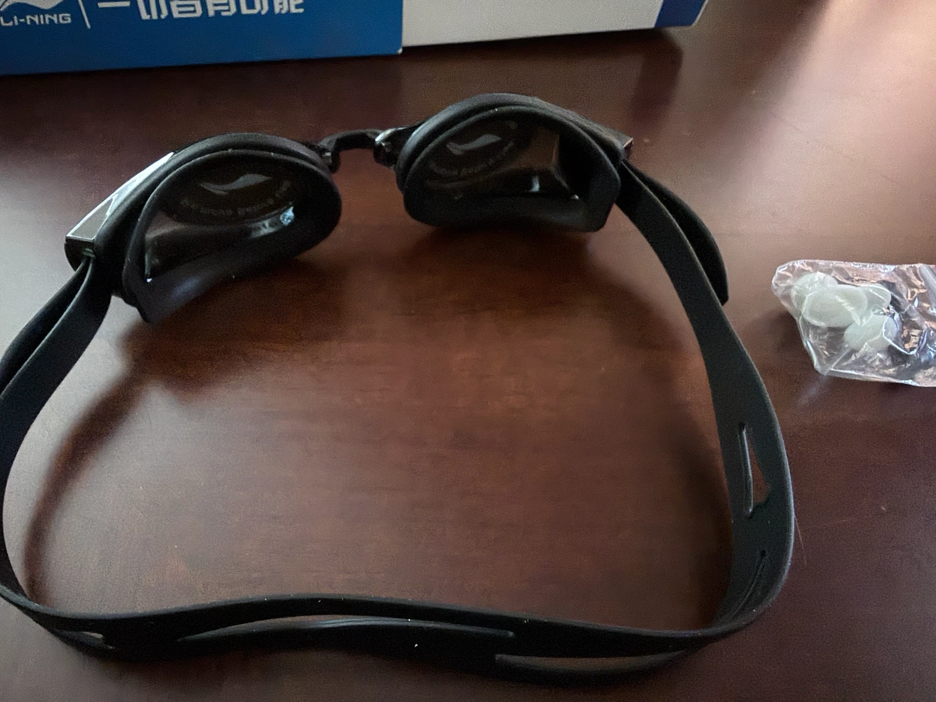 LI-NING Swim Goggles with Earplugs - photo 3