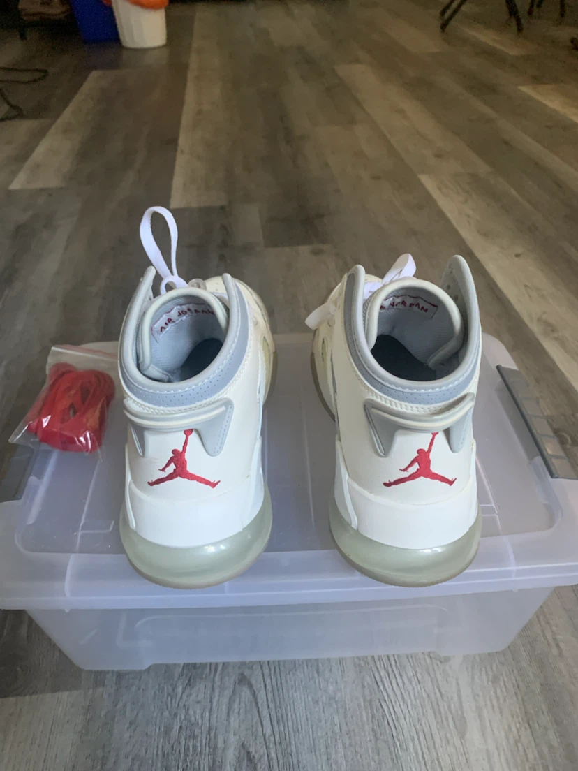 Jordan Mars 270 anniversary sz9 - photo 3