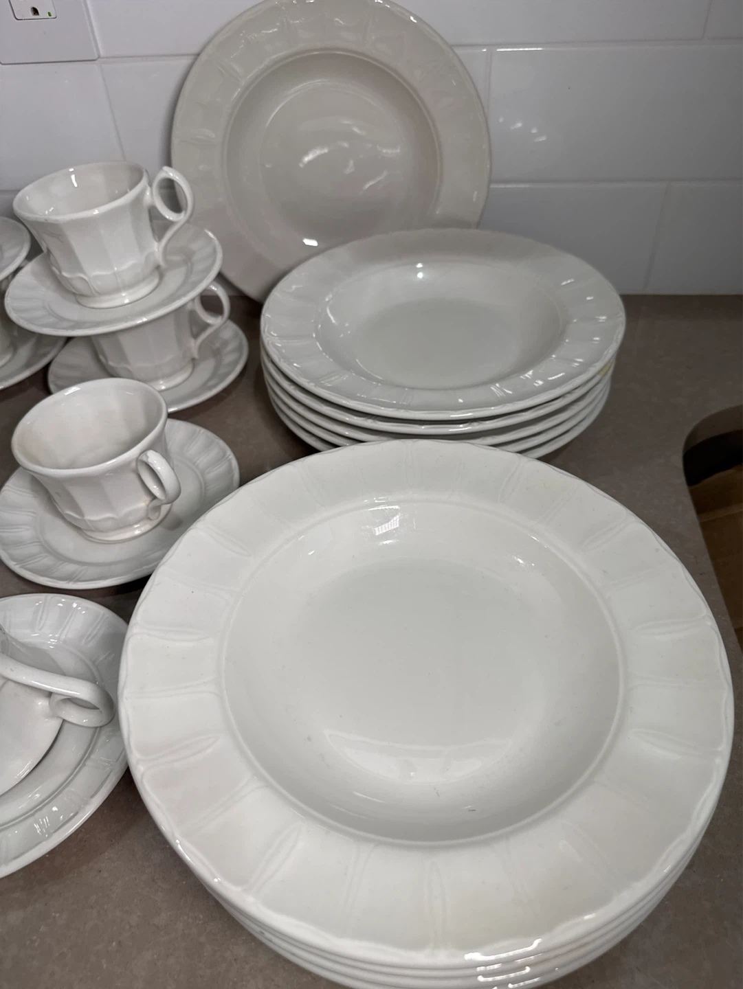 Red Cliff Ironstone Sydenham Fine China Tea Cups and Saucers Set - photo 3