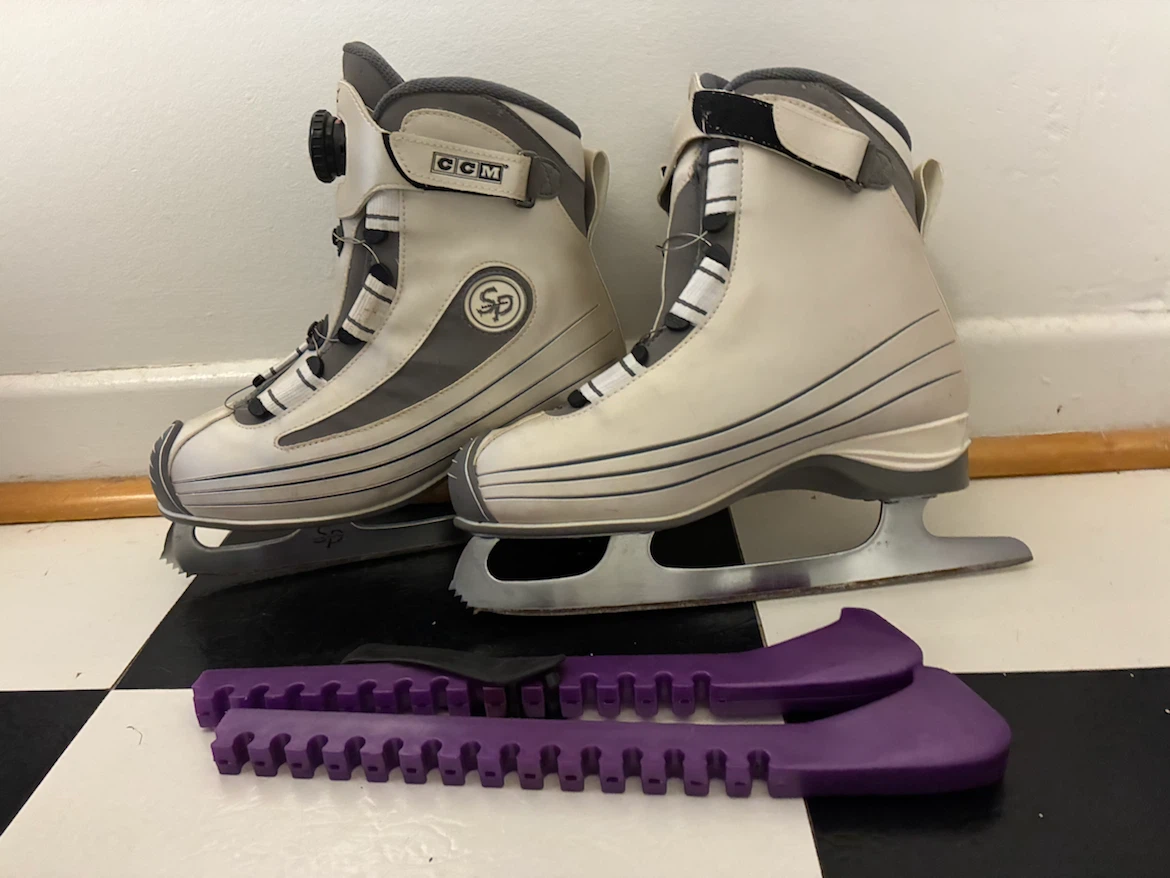 CCM Ladies Figure Skates