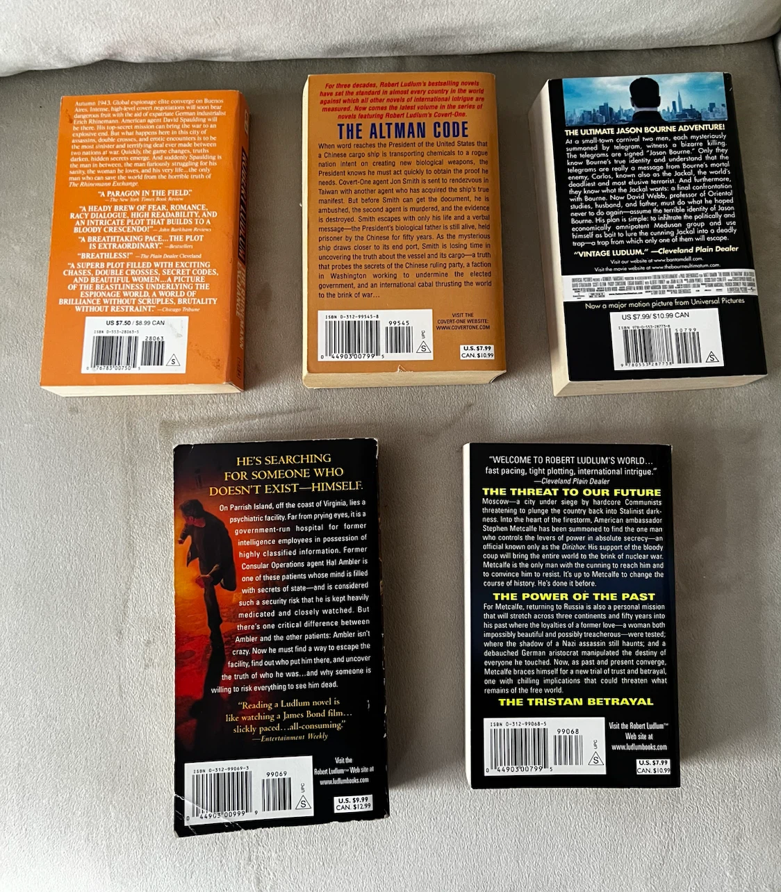 Robert Ludlum Books - 5 Thriller Novels - photo 2