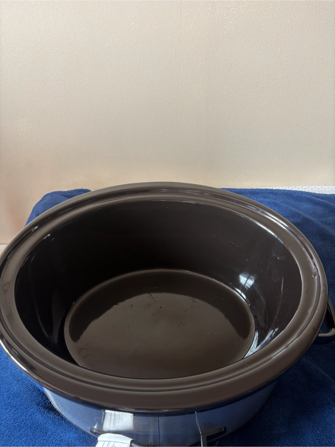 Crock-Pot 7 Quart Slow Cooker - like new - $50 - photo 2