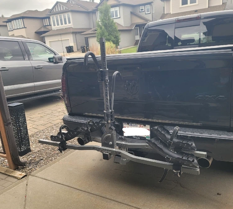Hitch mount double bike carrier