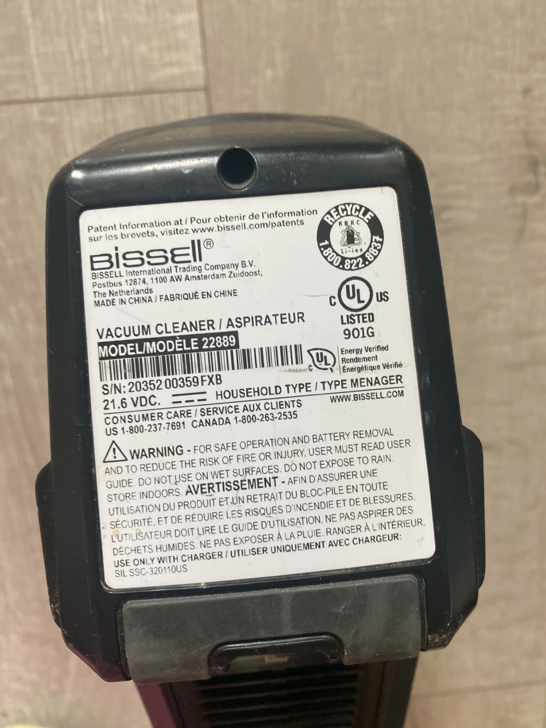BISSELL Cordless Stick Vacuum Cleaner (Model 22889) - photo 4