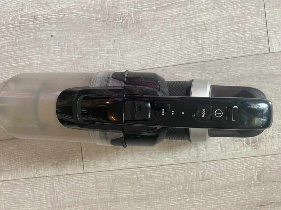 BISSELL Cordless Stick Vacuum Cleaner (Model 22889) - photo 5