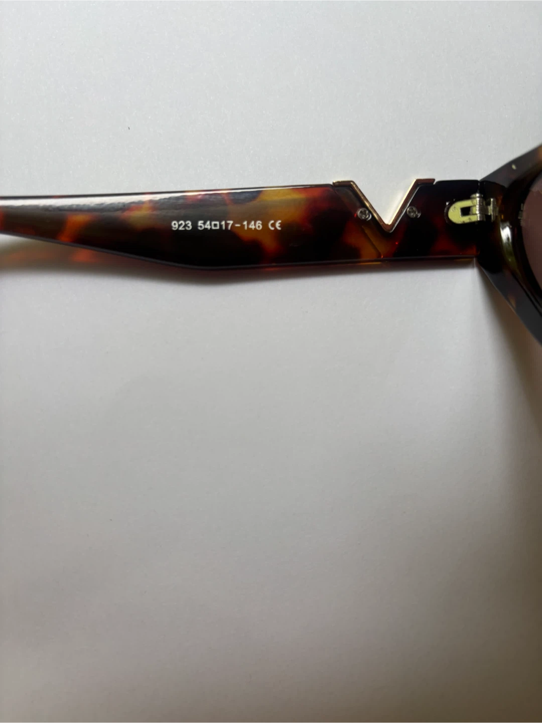 Louis Vuitton Sunglasses - photo 4
