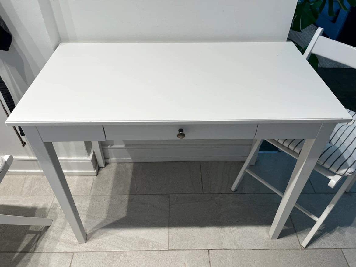 White Foldable Dining Set with 2 Chairs - photo 4