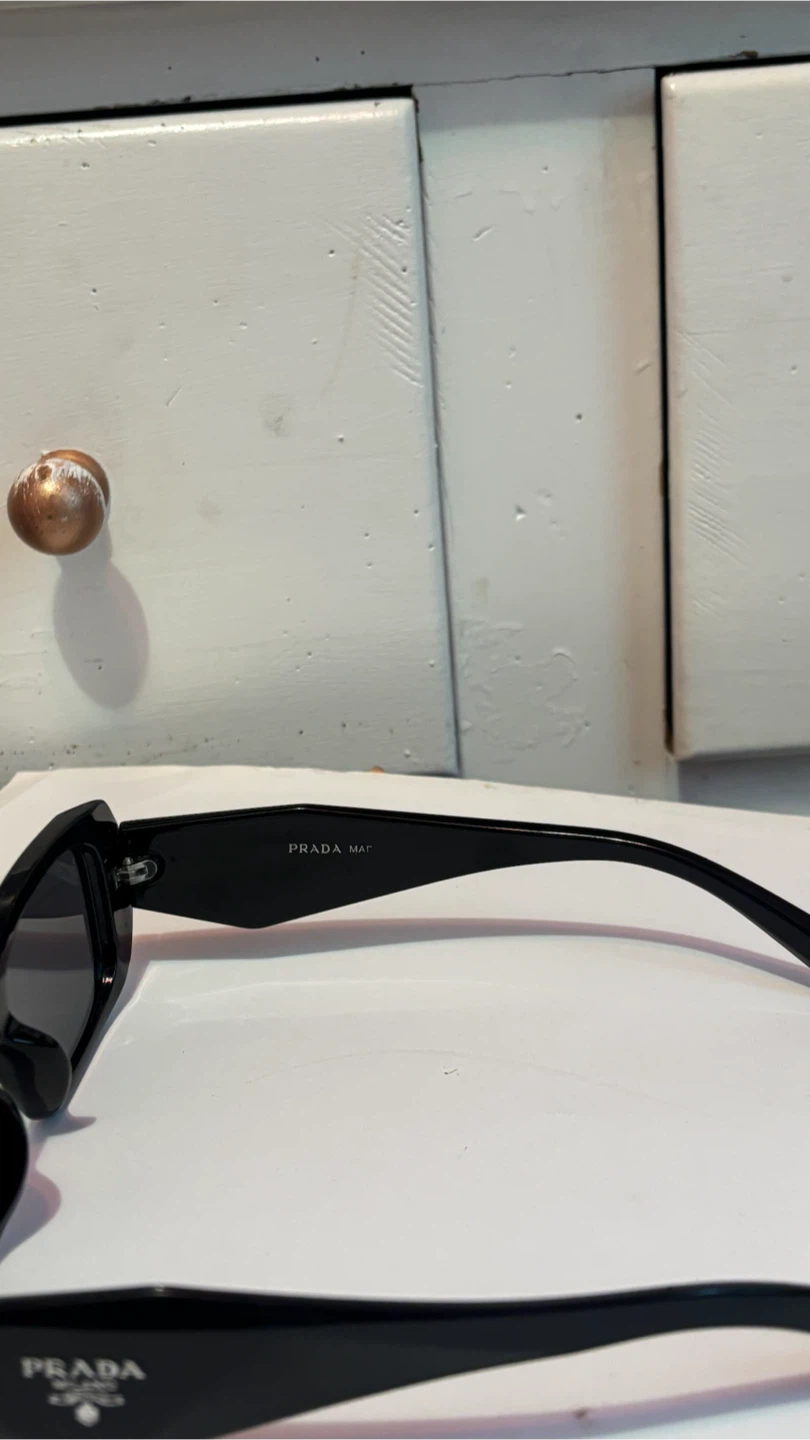 Prada Black Sunglasses - photo 4