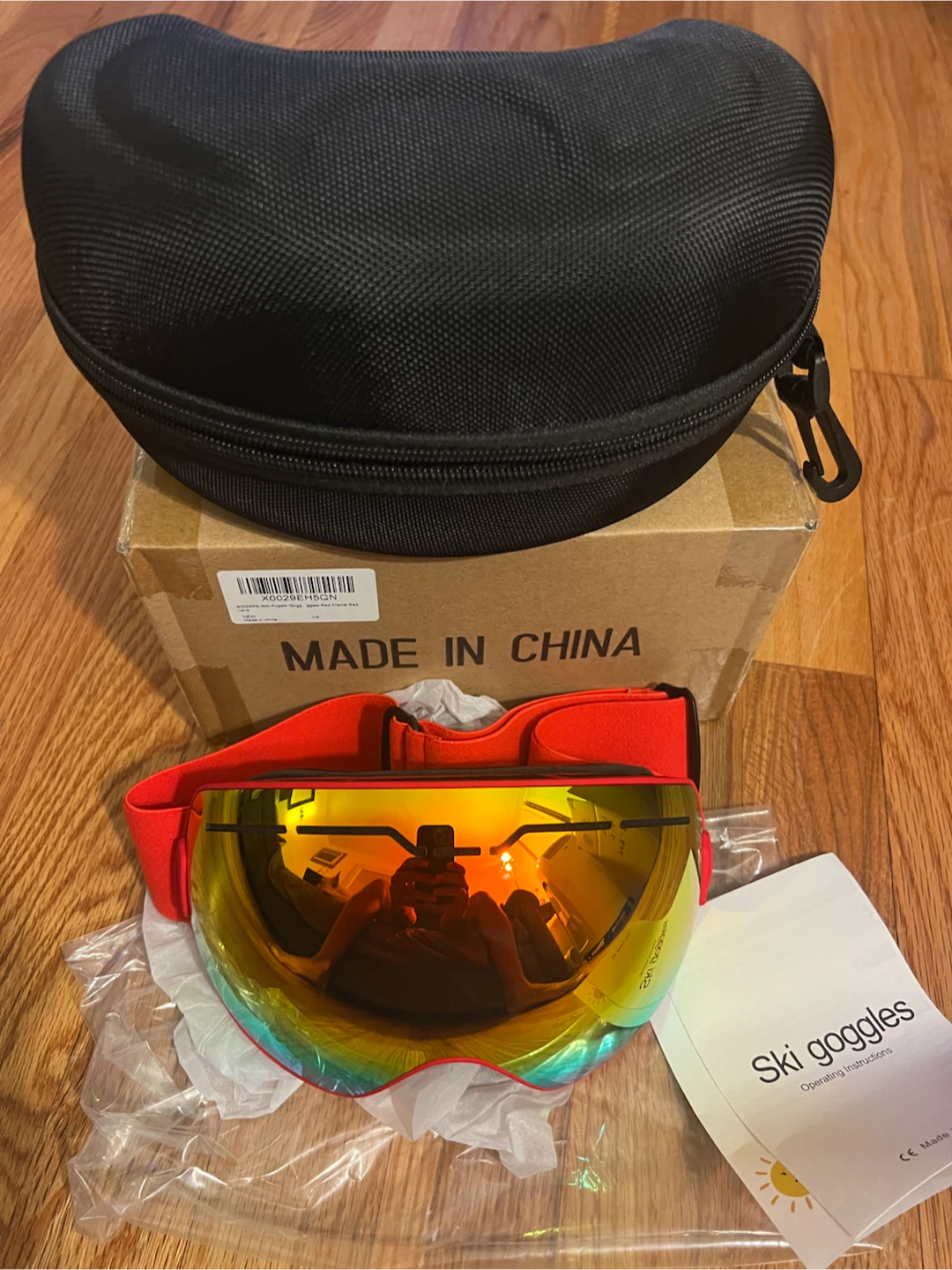 Red ANTI FOG Ski Goggles with Case
