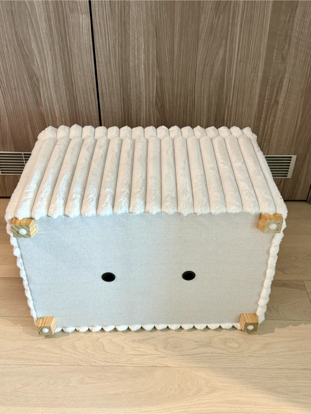 White Faux Fur Storage Ottoman - photo 4