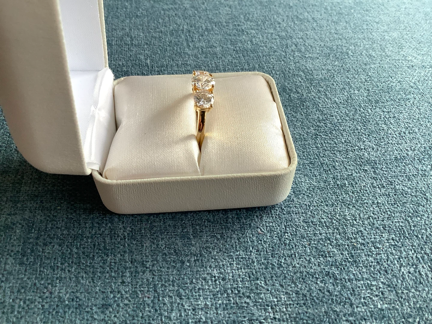 Ladies Cubic Zirconia 925 Sterling Silver Triolgy Ring 🐞 - photo 4
