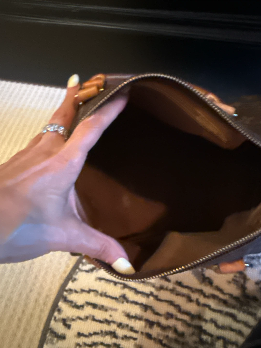 Louis Vuitton 35 speedy bag - photo 4
