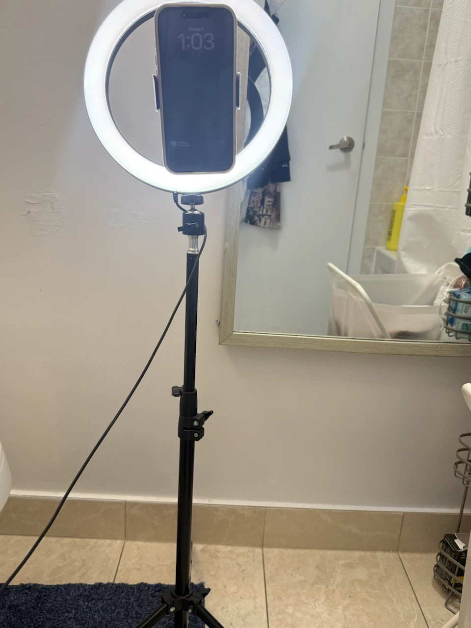Ring Light with Phone Mount - photo 3