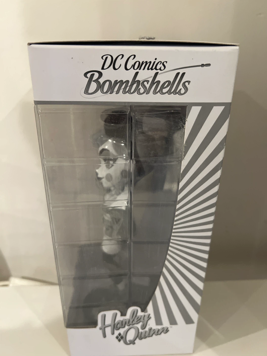 Cryptozoic Dc Bombshell Harley Quinn Black & White Sketch - photo 4