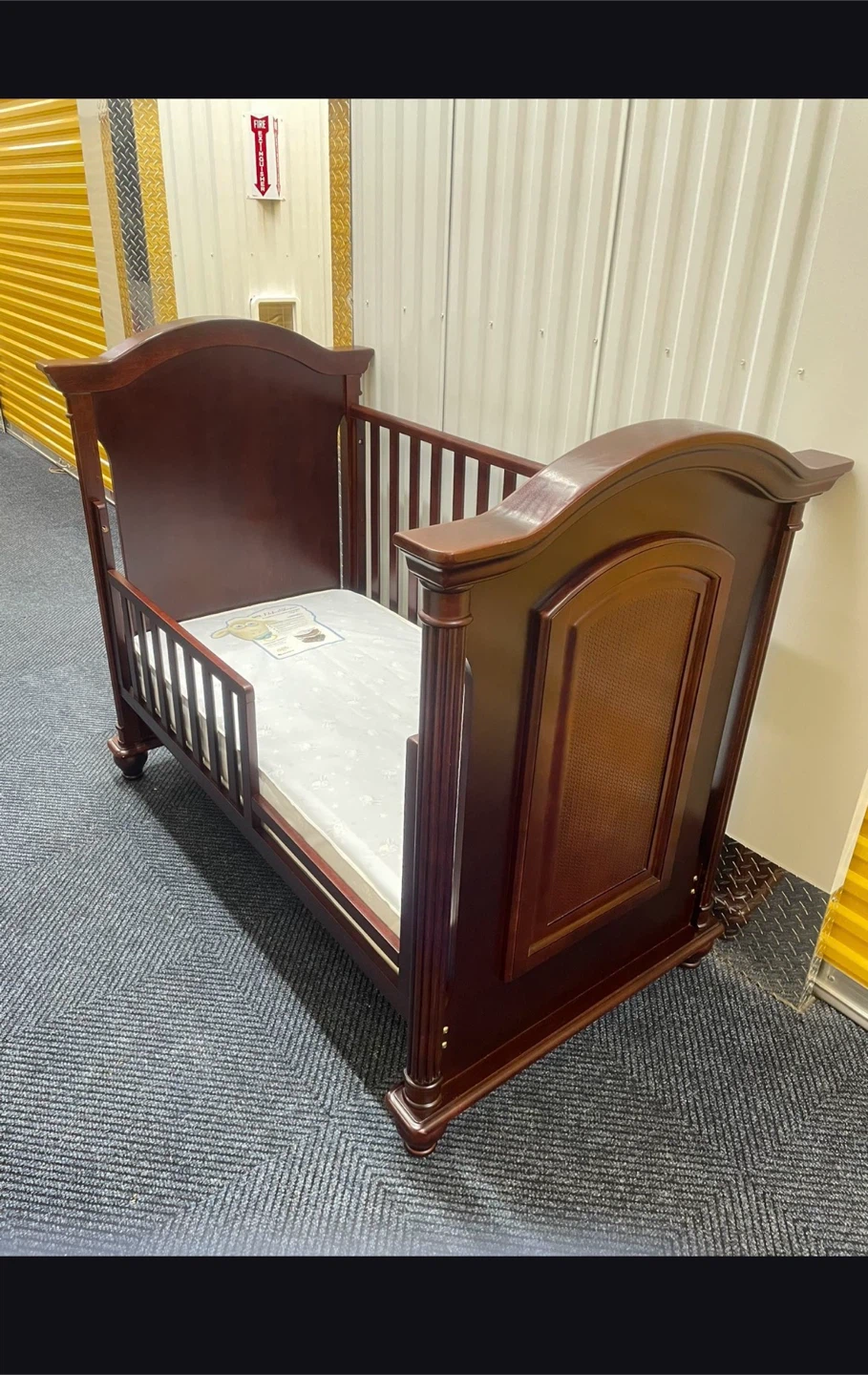 Wood Toddler Bed - photo 2