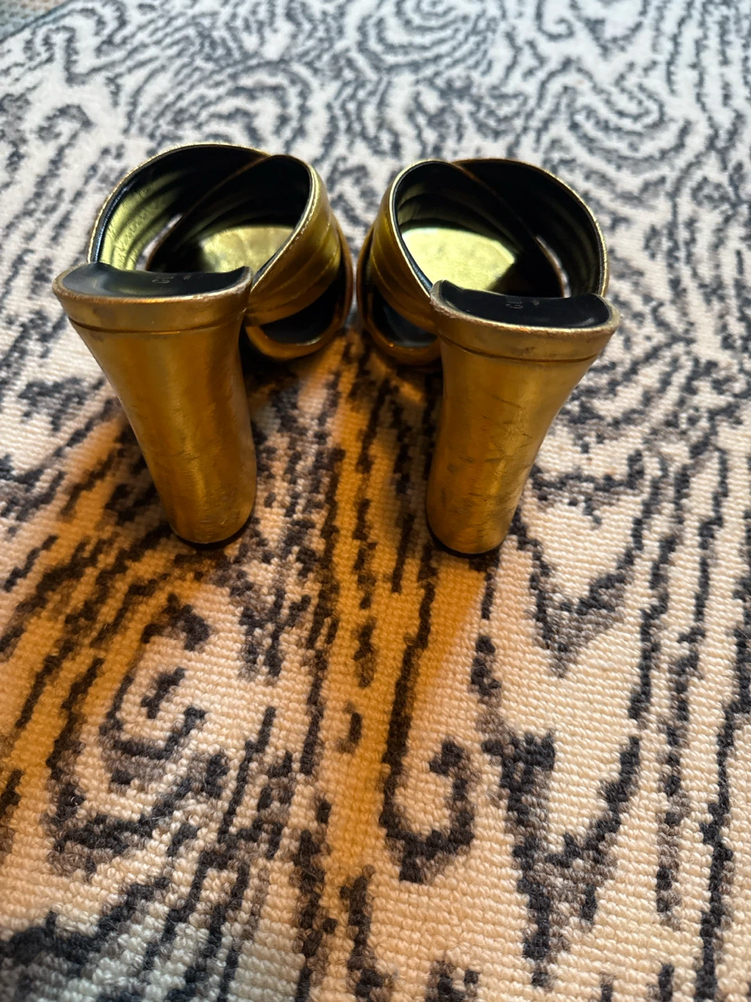 Gucci Gold Metallic Mule Heels - photo 2