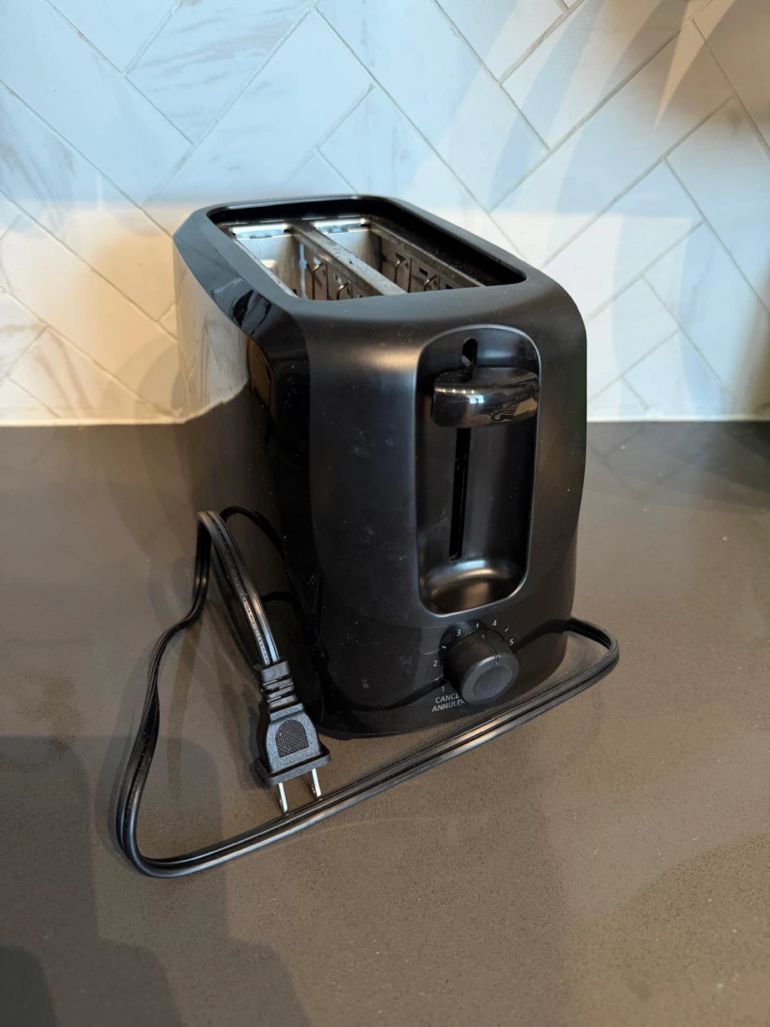 Black 2-Slice Toaster