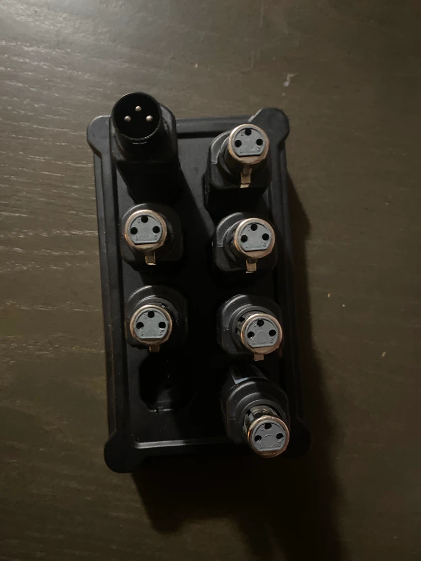 CHAUVET DJ wireless DMX transceivers and charging dock - photo 5