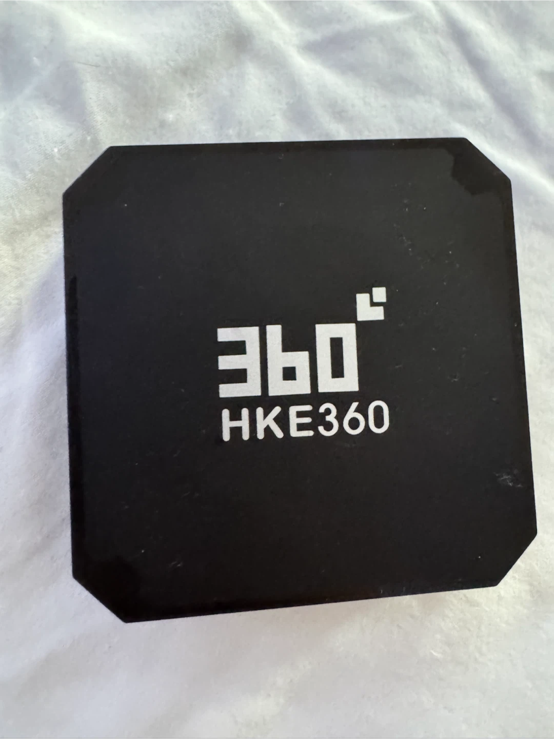 HKE360 Android TV Box – 8GB ROM / 1GB RAM