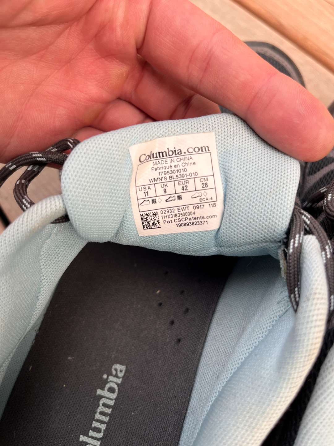 Columbia Hiking Shoes - photo 3