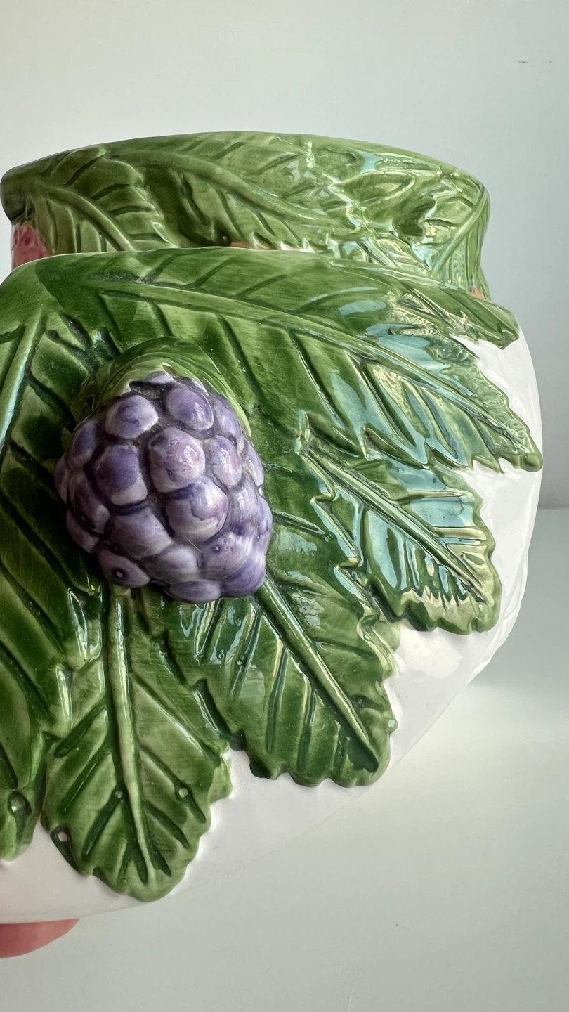 Ceramic Fruit & Berry Cookie Jar - photo 2
