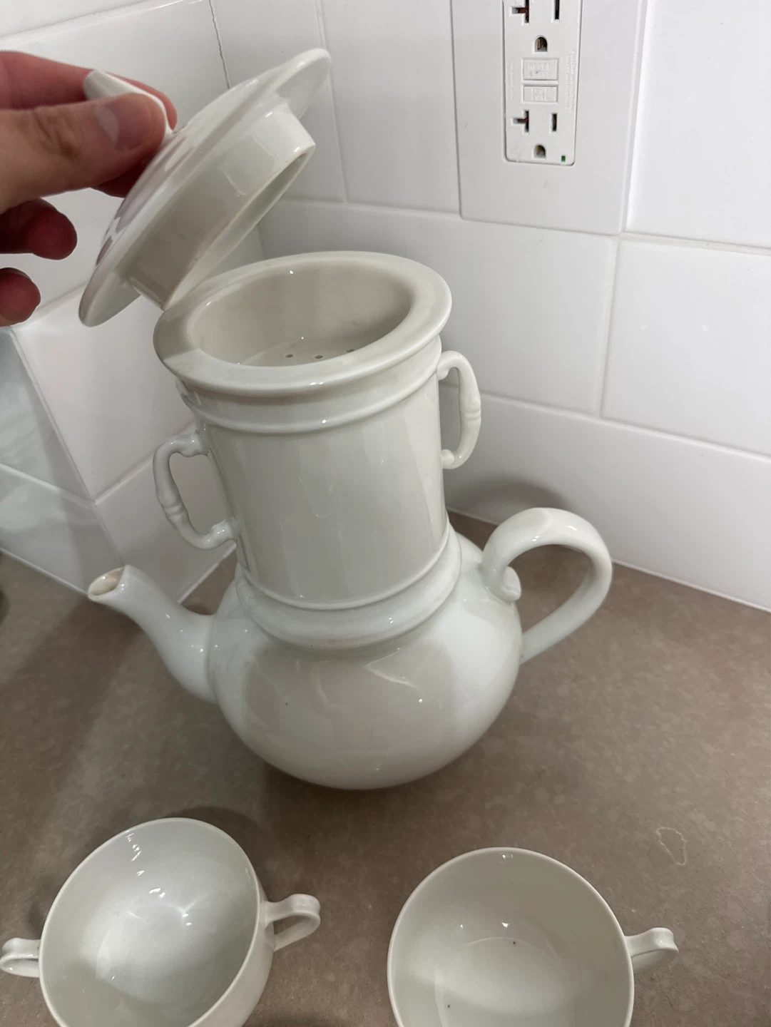 White Ceramic Tea Set with Strainer - photo 5