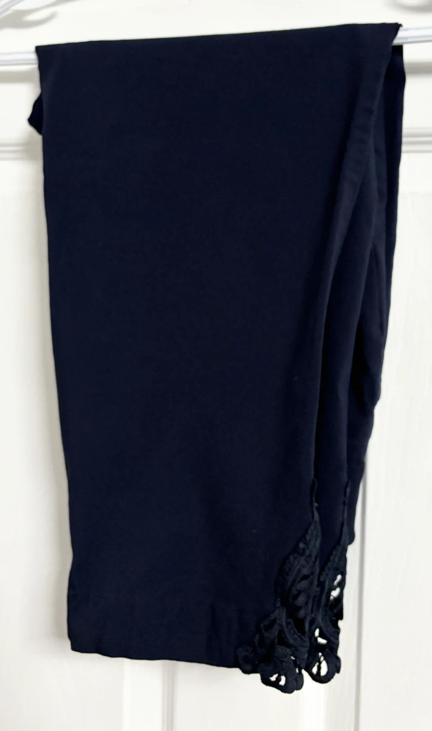 Navy Blue Cropped Pants with Lace Trim - photo 2