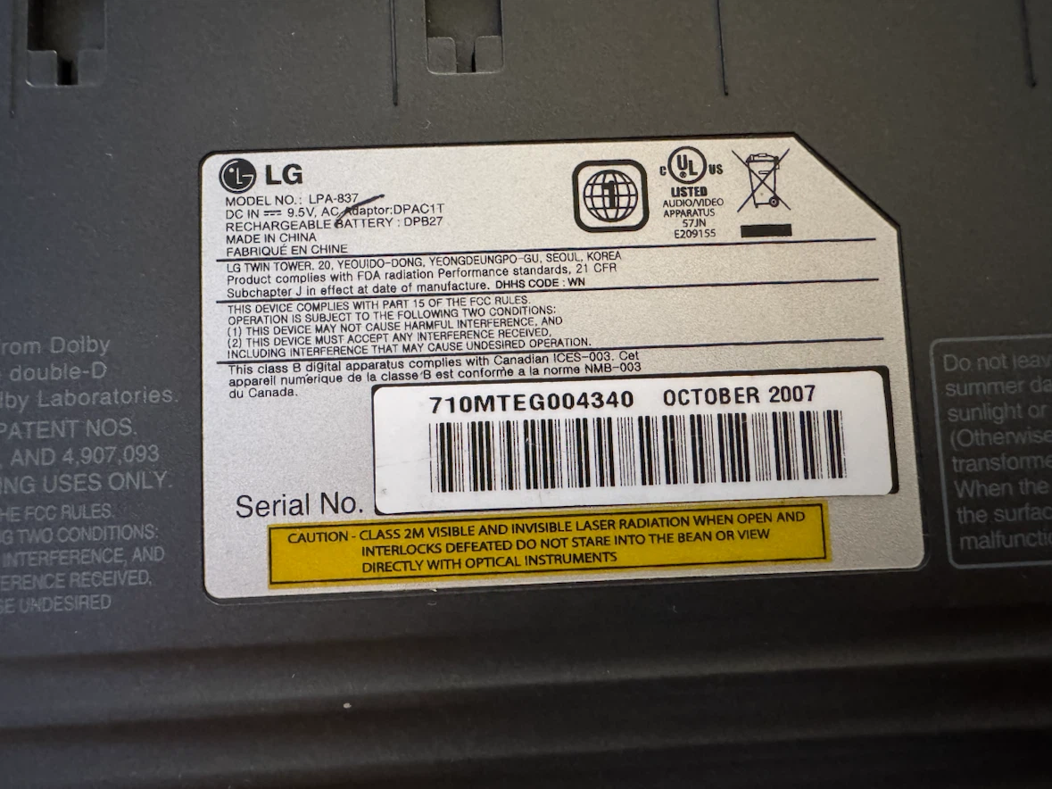 LG Portable DVD/CD Player – LPA-837 - photo 3