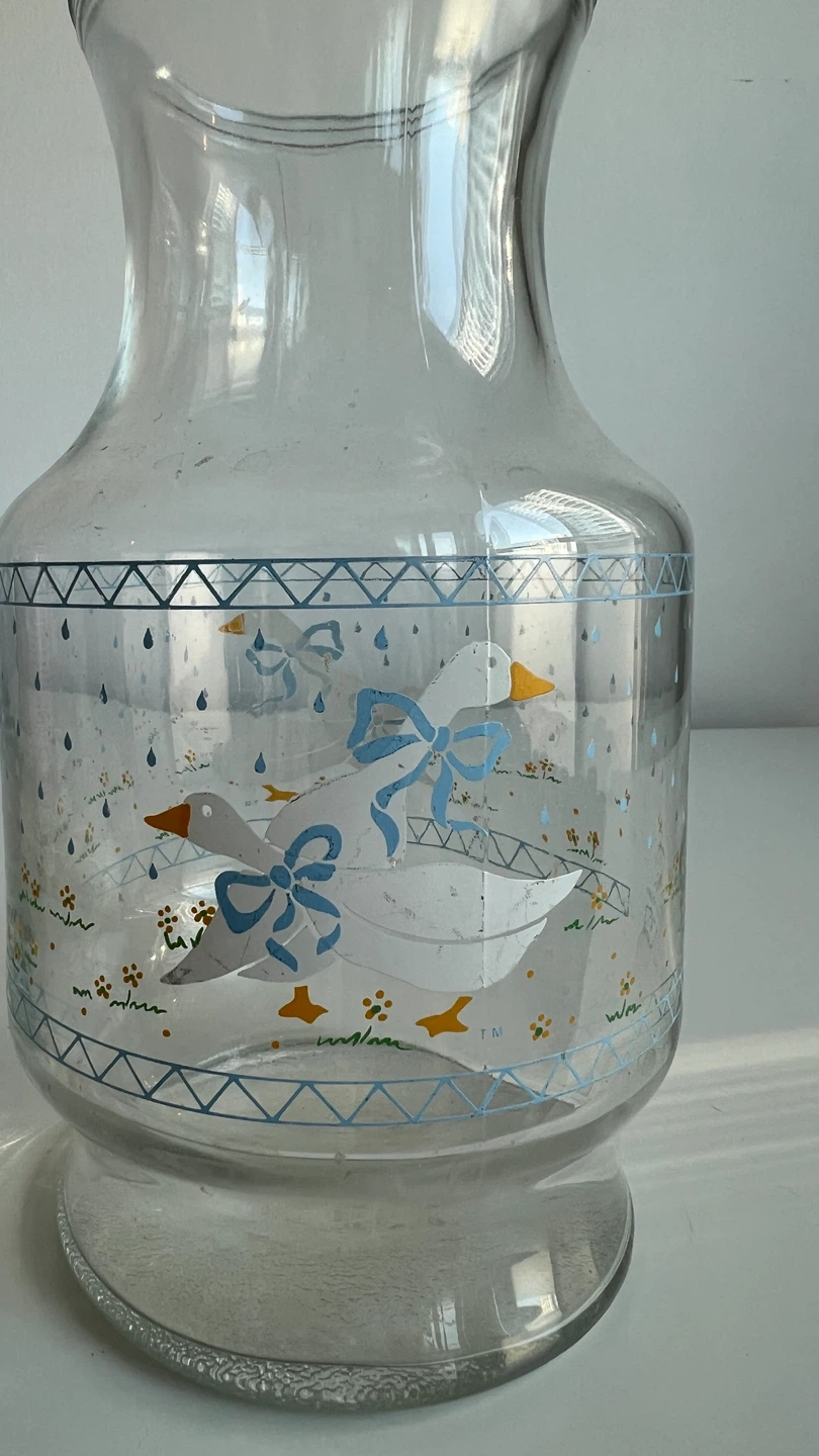 Vintage Glass Pitcher with Ducks and Bows Design - photo 2