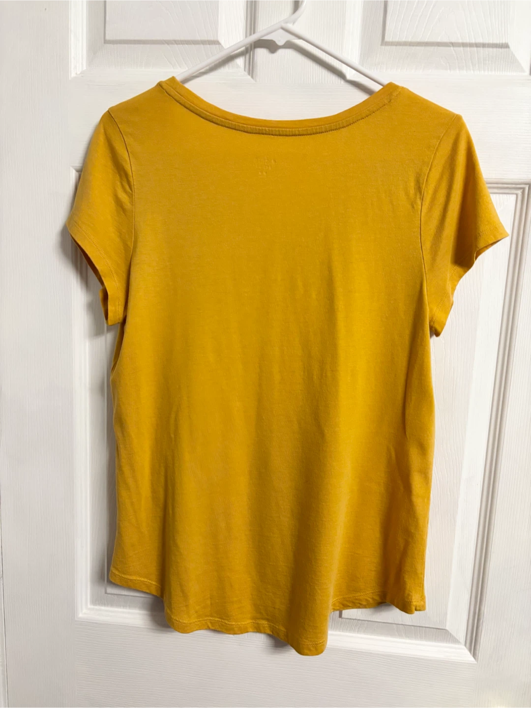 Yellow "Bee Kind" T-Shirt - Size Medium - photo 2