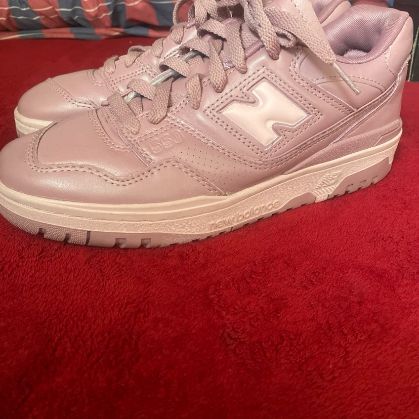 New Balance 550 Sneakers - Pink