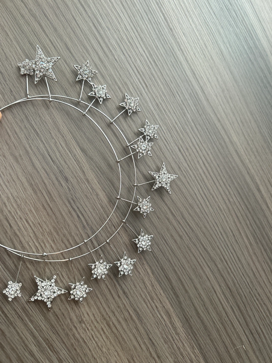 Gold Halo Headband with Stars and Pearls - photo 3