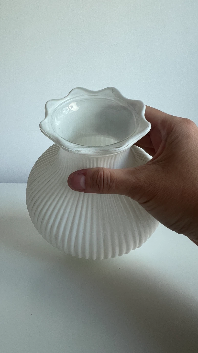 White Glass Lamp Shade - photo 3