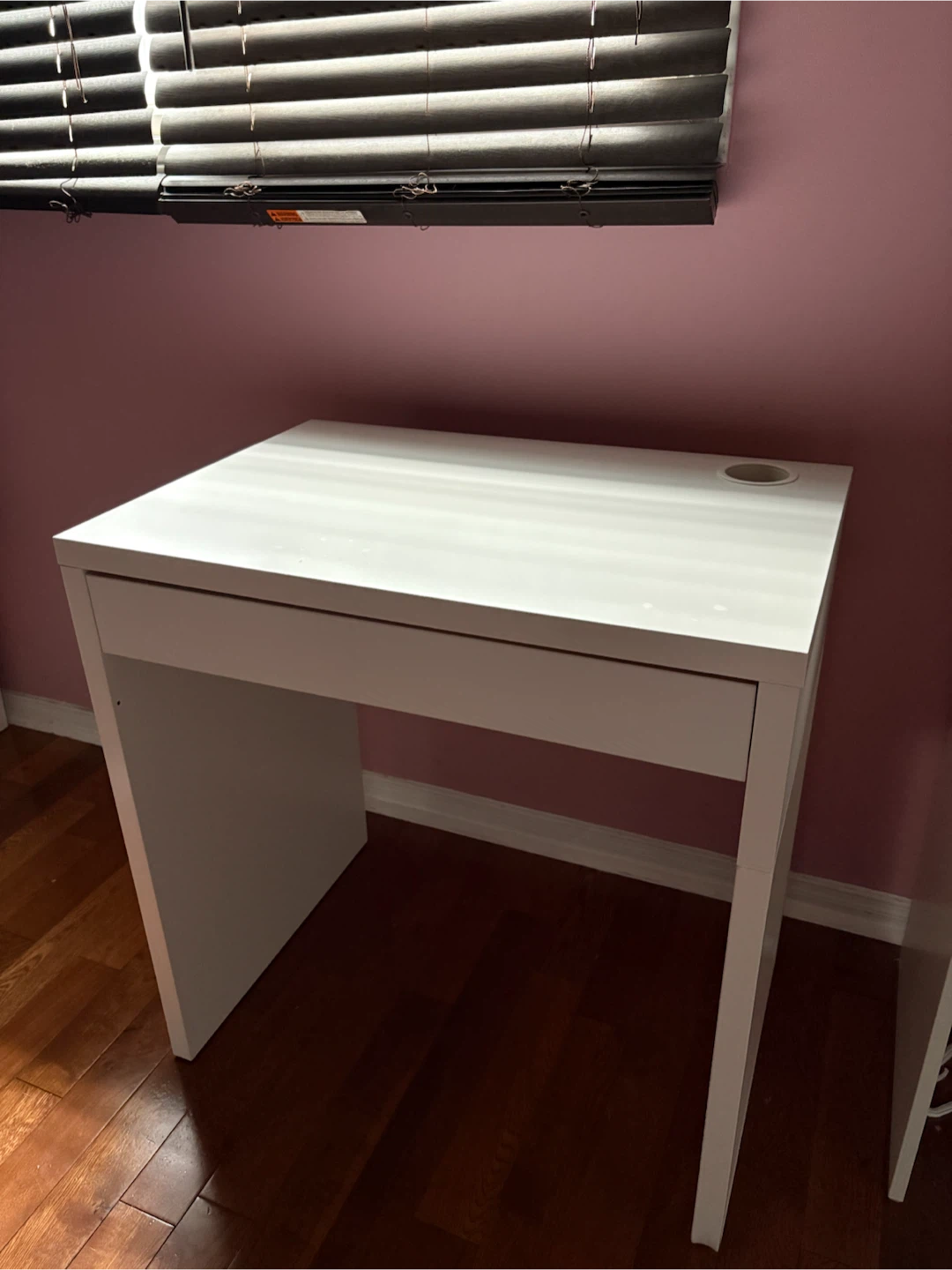 IKEA Modern Computer Desk with Drawer - Excellent Condition - photo 2