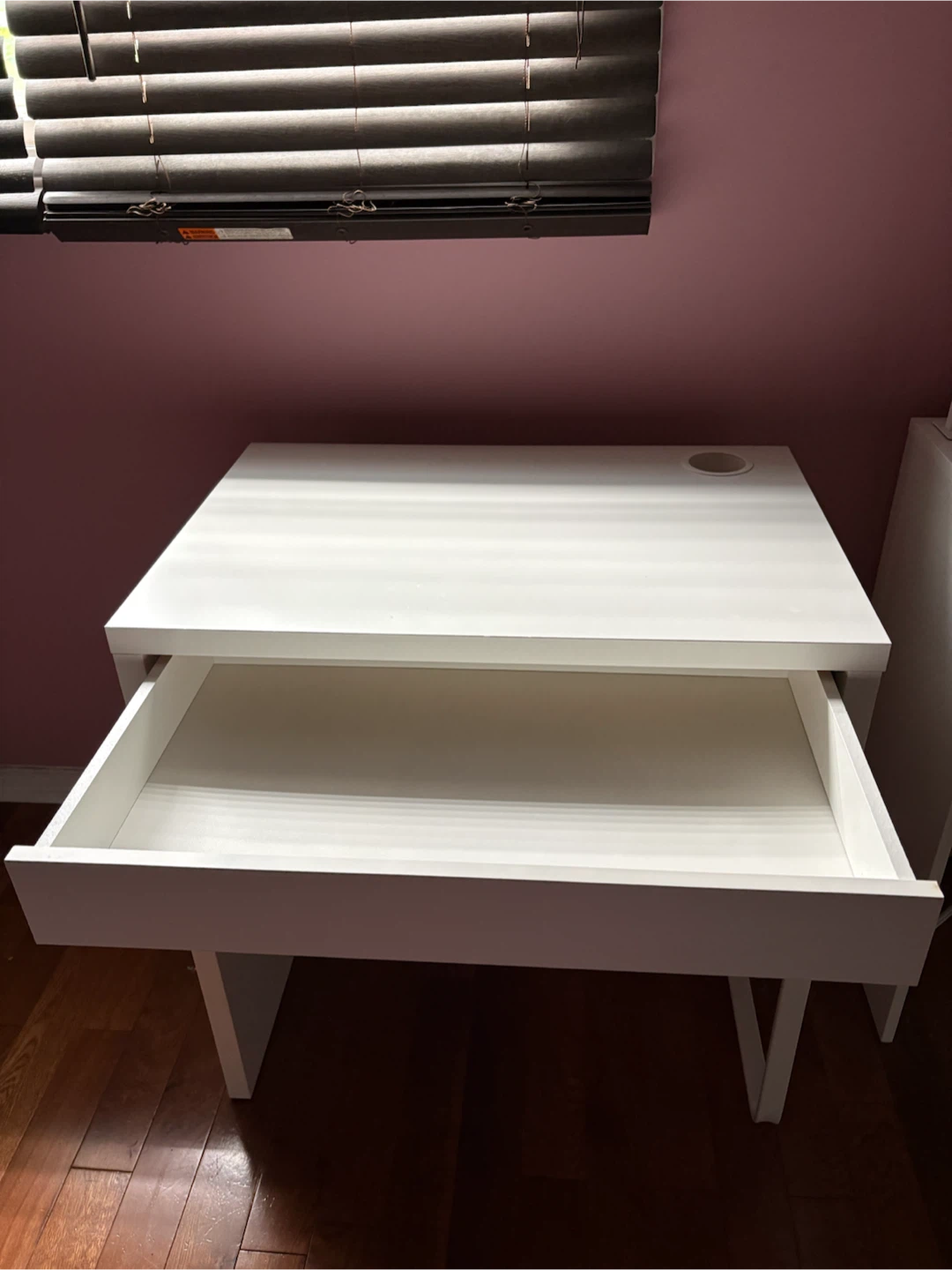 IKEA Modern Computer Desk with Drawer - Excellent Condition - photo 3