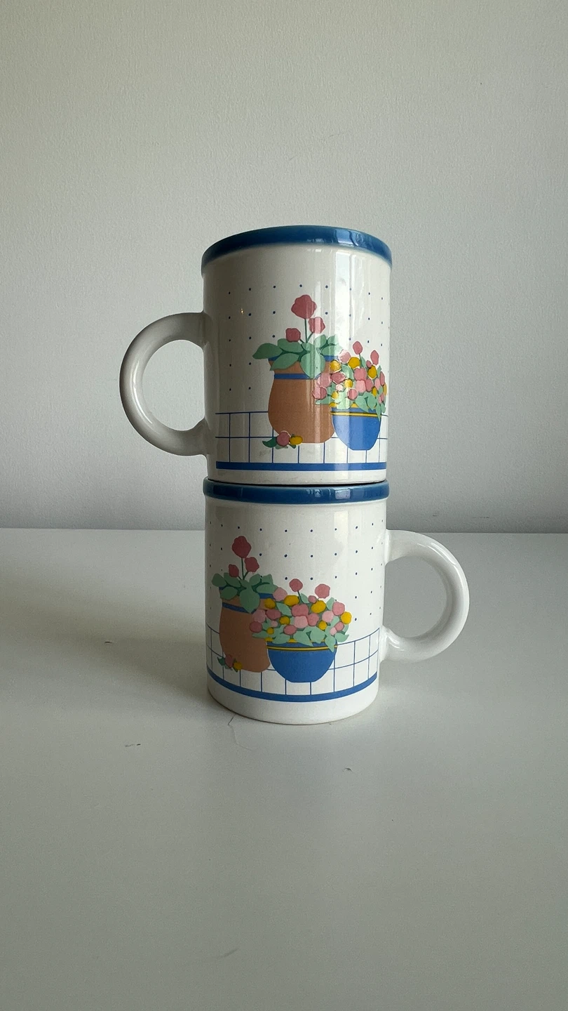 Vintage Floral Mugs - Set of 2 - photo 2