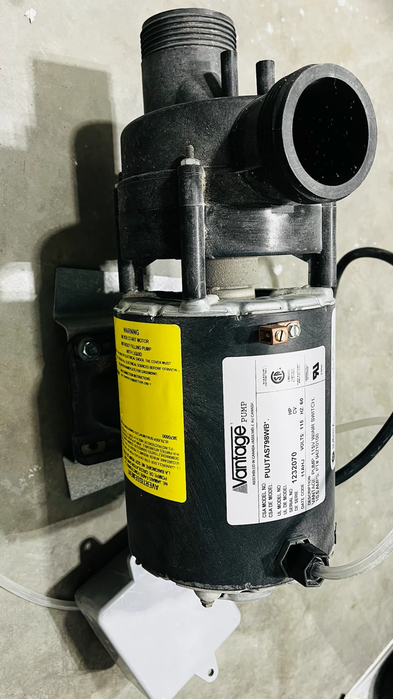 Spa Tub Pump with Air Switch