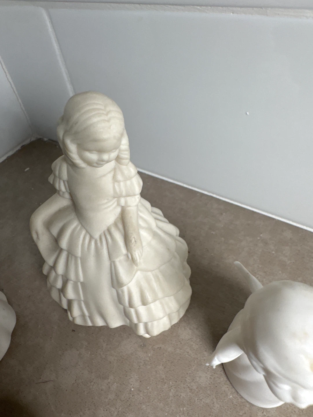 Figurine Lot - photo 2