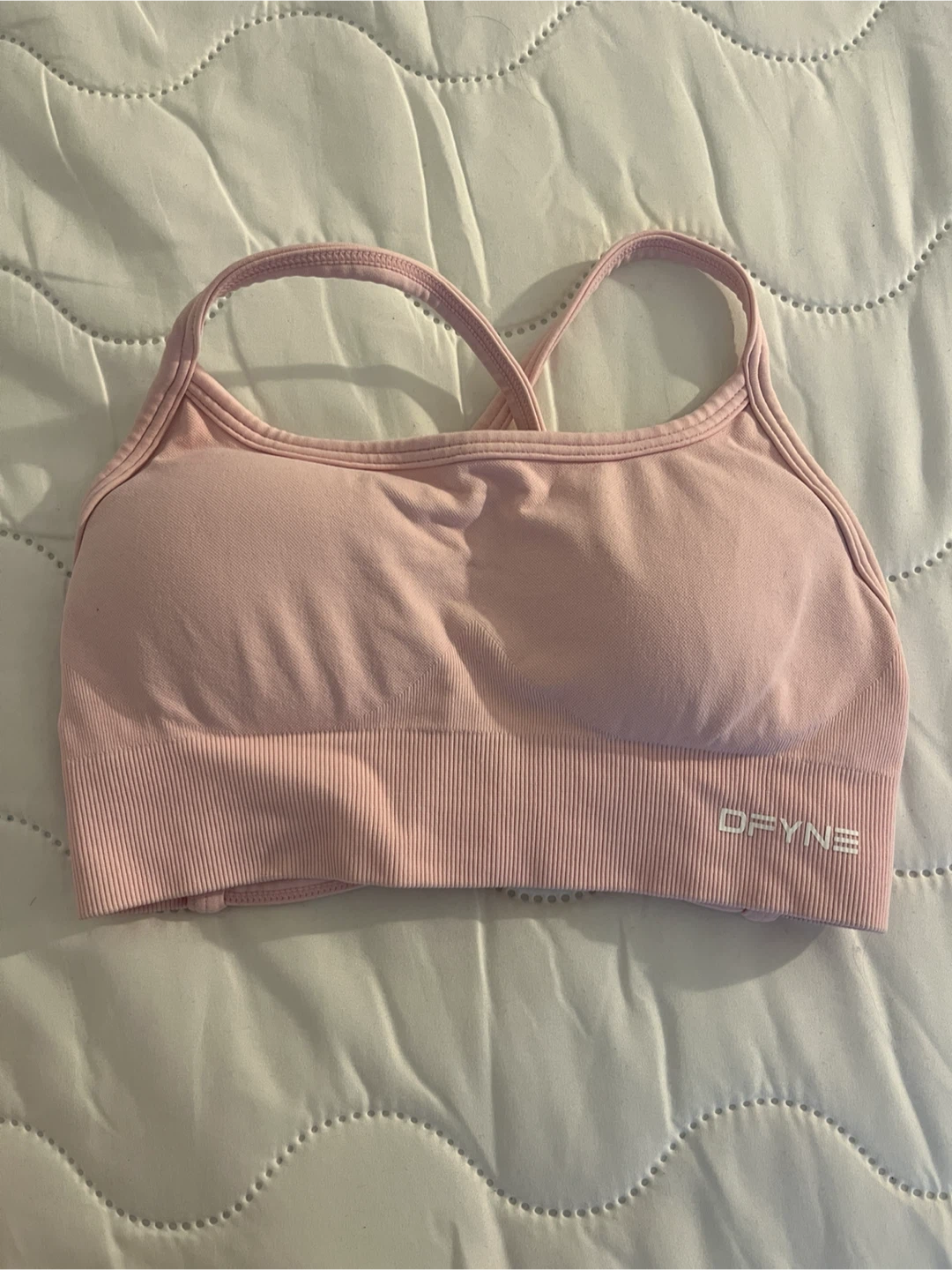 DFYNE Pink Sports Bra & Shorts Set - photo 2