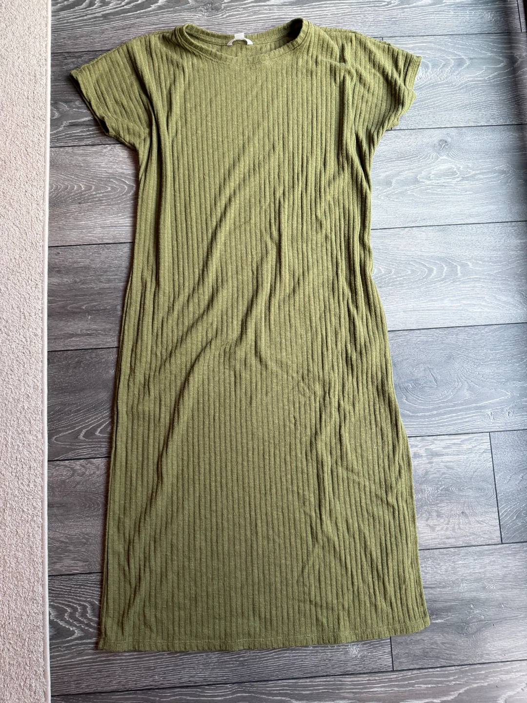 Olive Green Ribbed Midi Dress - M/M