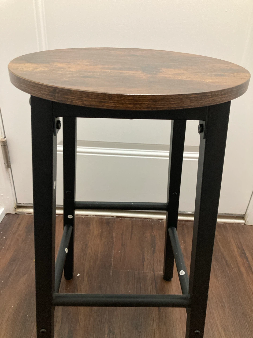 Round Top Bar Stool - photo 3