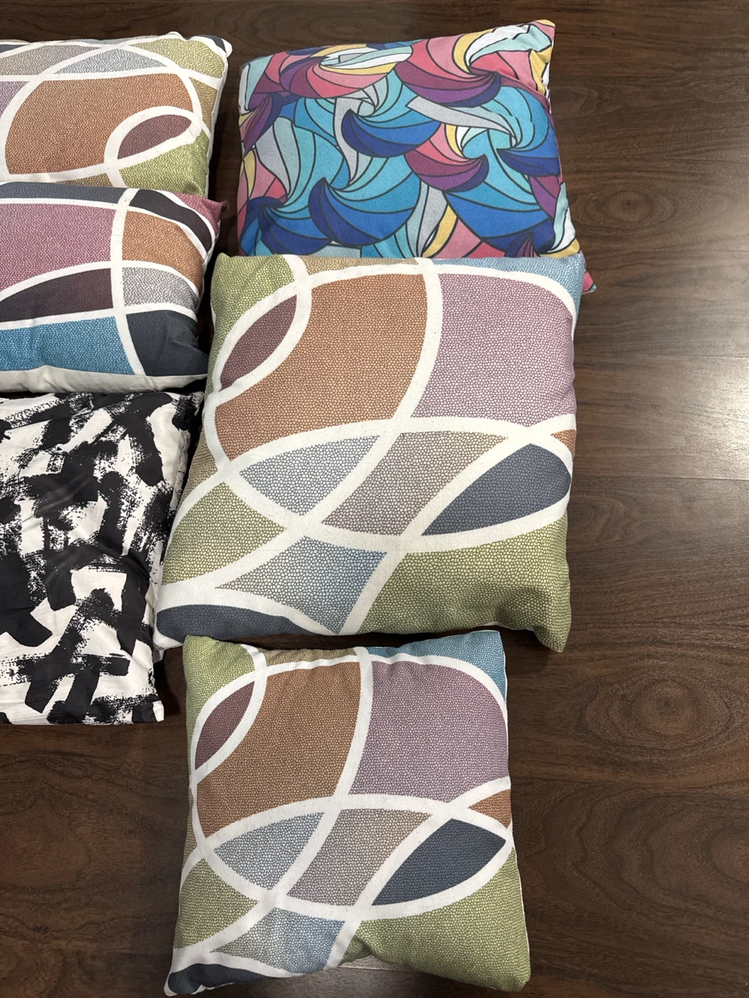 Set of 9 Decorative Throw Pillows with cover - photo 2